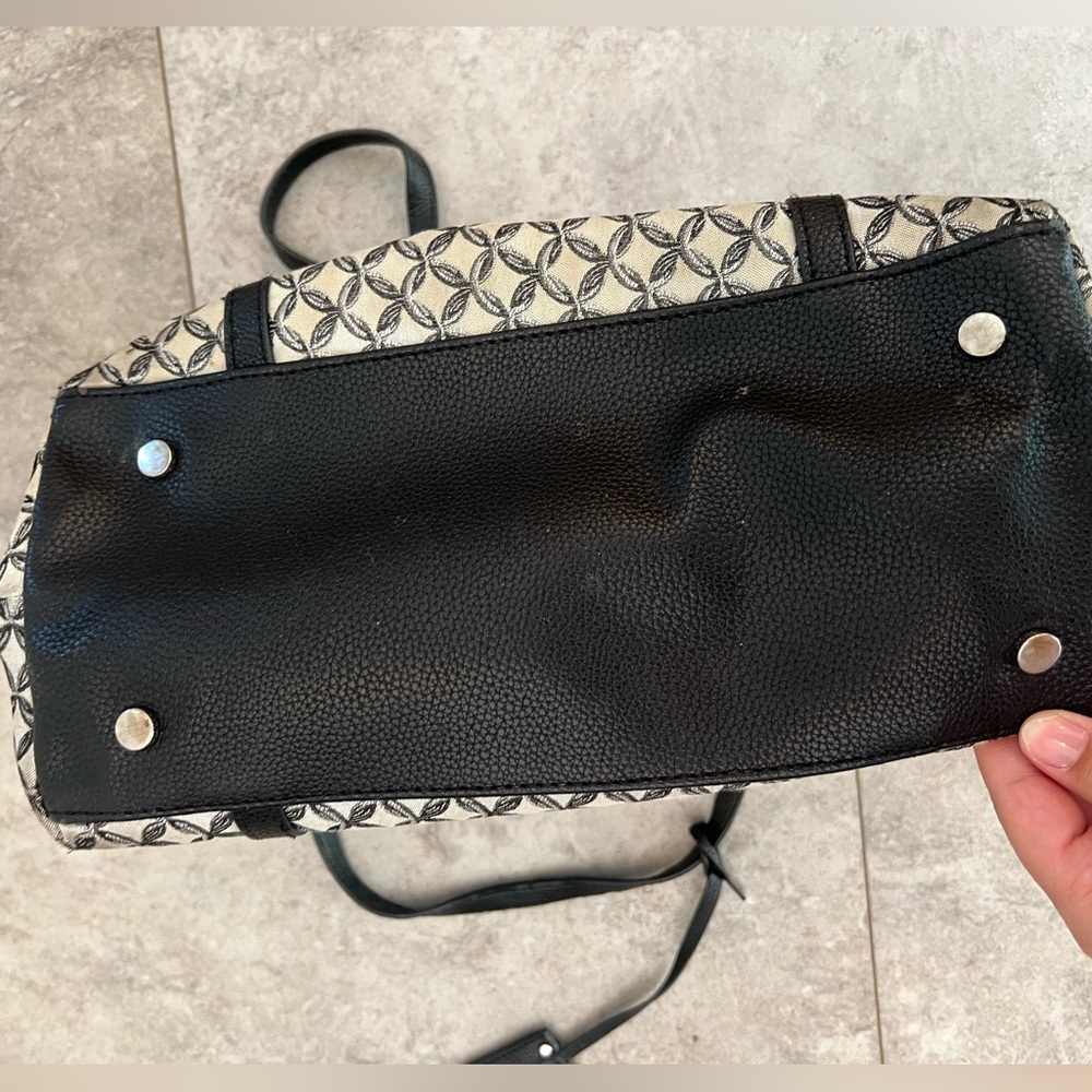Dana Buchman Cotton Blend White and Black Shoulder Purse - Picture 8 of 8